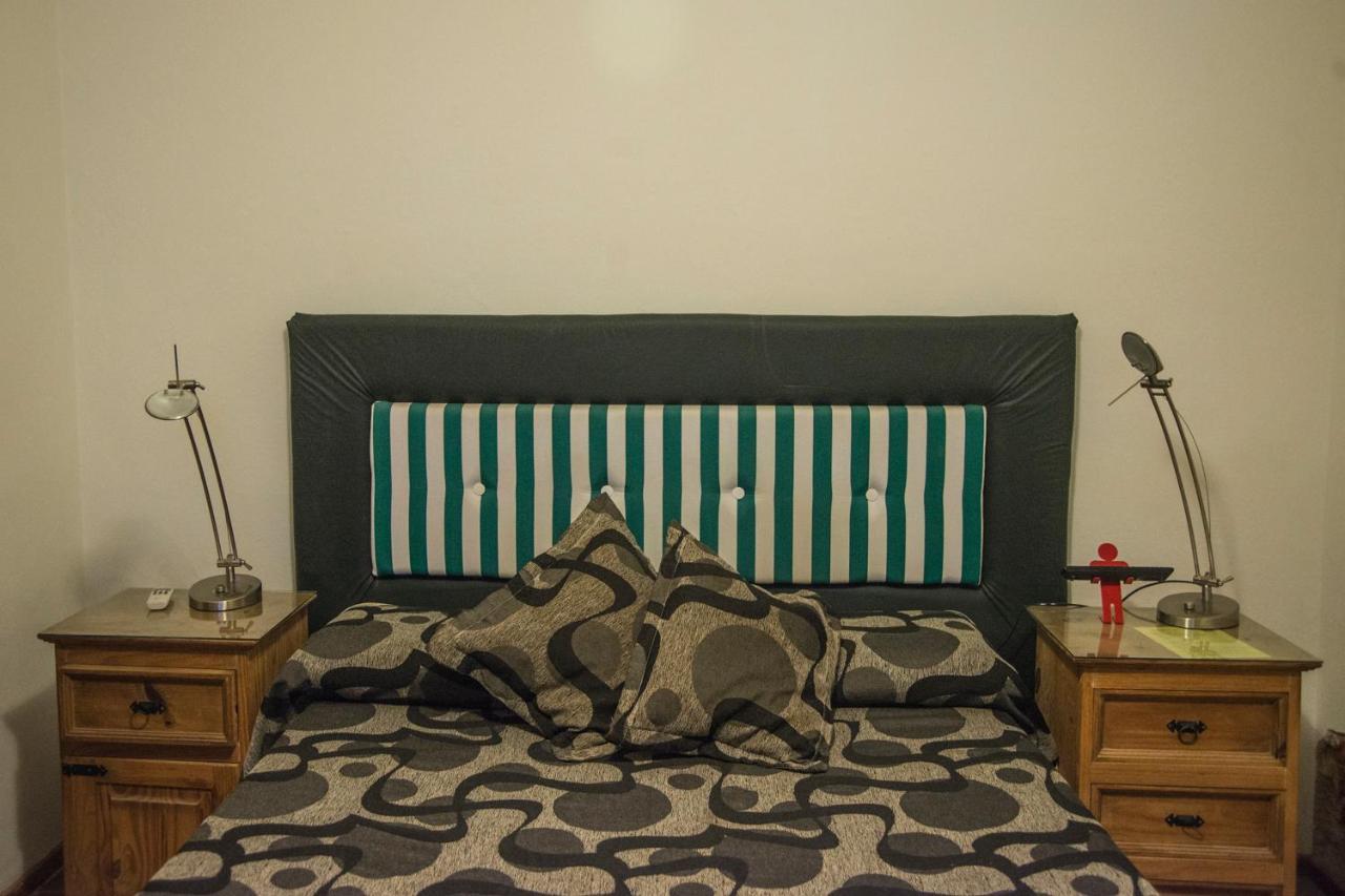 Feliza Hostel Βίλα Κάρλος Παζ Εξωτερικό φωτογραφία