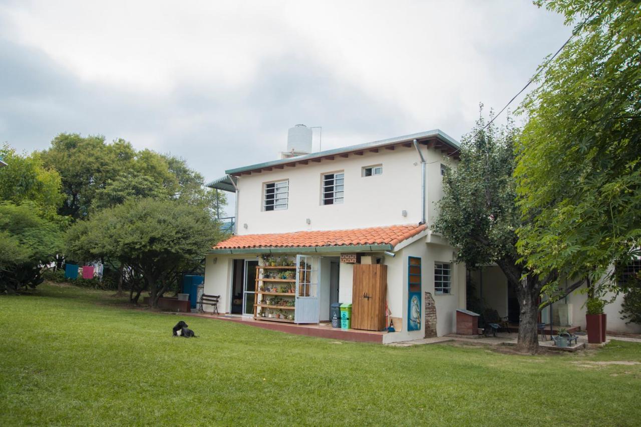 Feliza Hostel Βίλα Κάρλος Παζ Εξωτερικό φωτογραφία