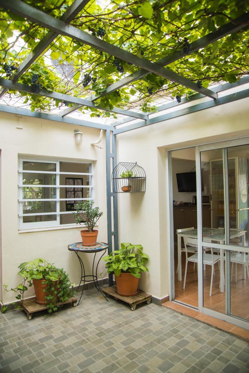 Feliza Hostel Βίλα Κάρλος Παζ Εξωτερικό φωτογραφία